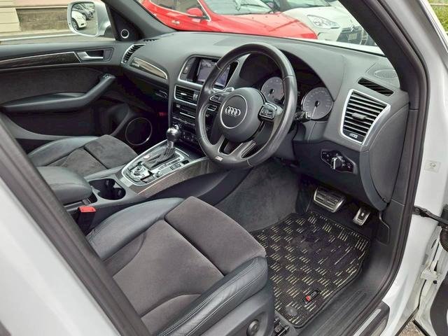 AUDI SQ5 - Image 9