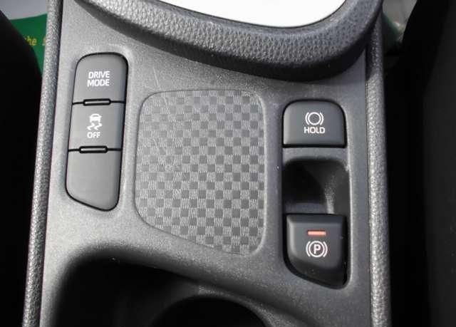 Toyota Yaris Cross Z - Image 24