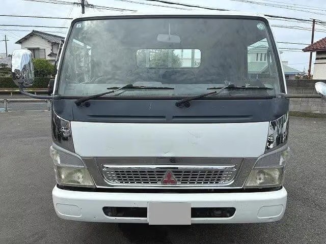 Mitsubishi Fuso Canter - Image 5
